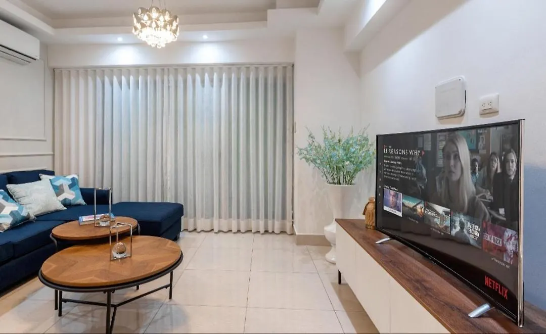 Escape Apartments, Balcony, Pool, Gym & Spa In La Julia Santo Domingo Lejlighed